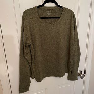 Heather Olive Green Uptempo II Athleta Long sleeve top